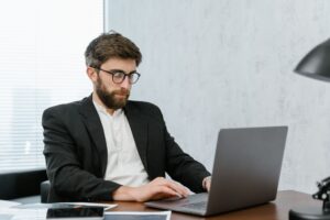Break Even Point berechnen: Formel, Beispiele und Schritt-für-Schritt-Anleitung